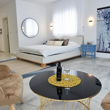 הסויטות של פולי Apartamento Manot Exterior foto